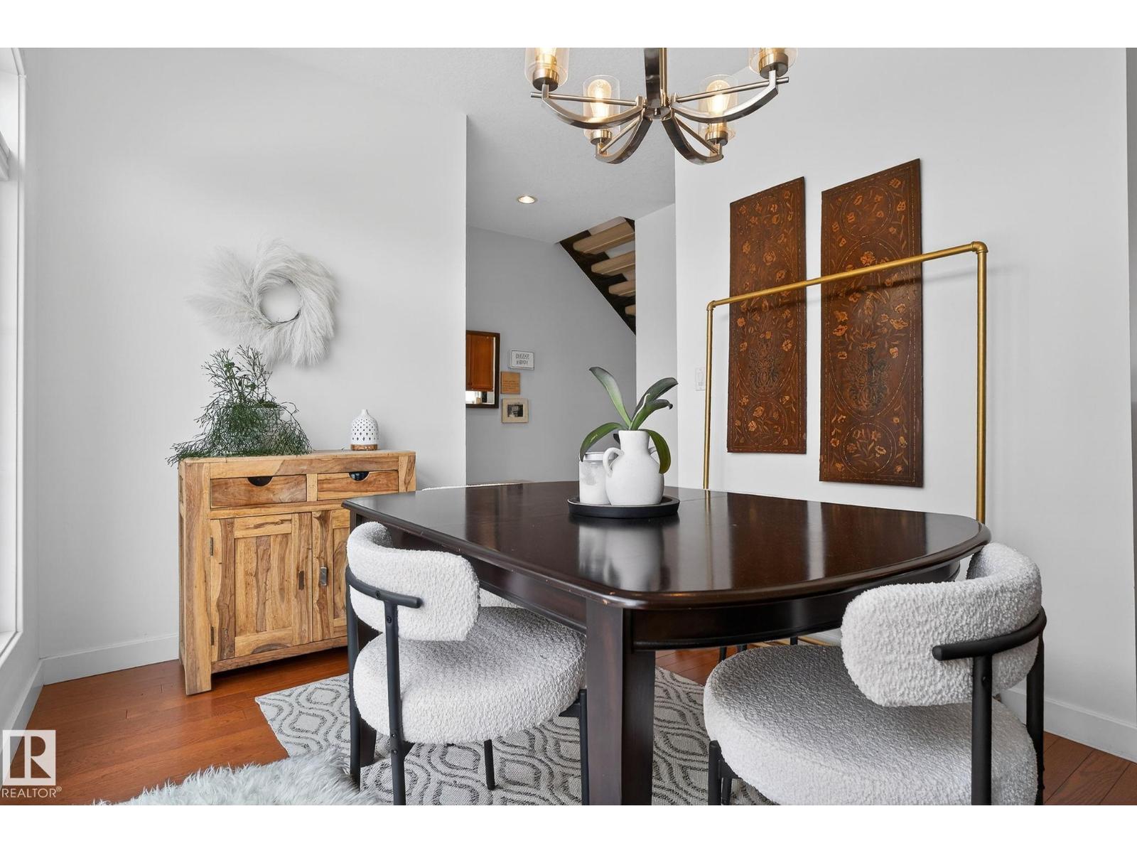 #1 9561 143 ST NW NW, Edmonton