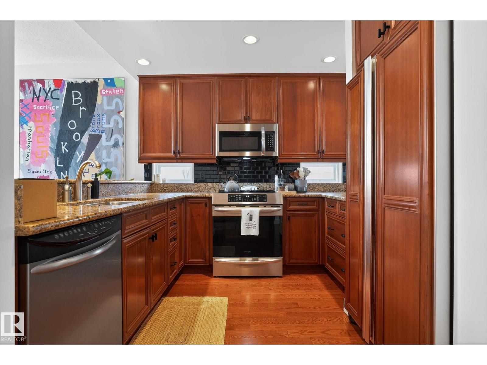 #1 9561 143 ST NW NW, Edmonton