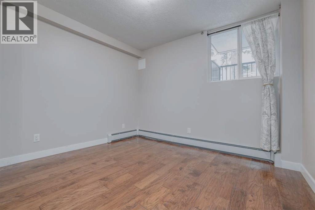 Single Family House for Sale in    Avenue SW Mission Calgary 