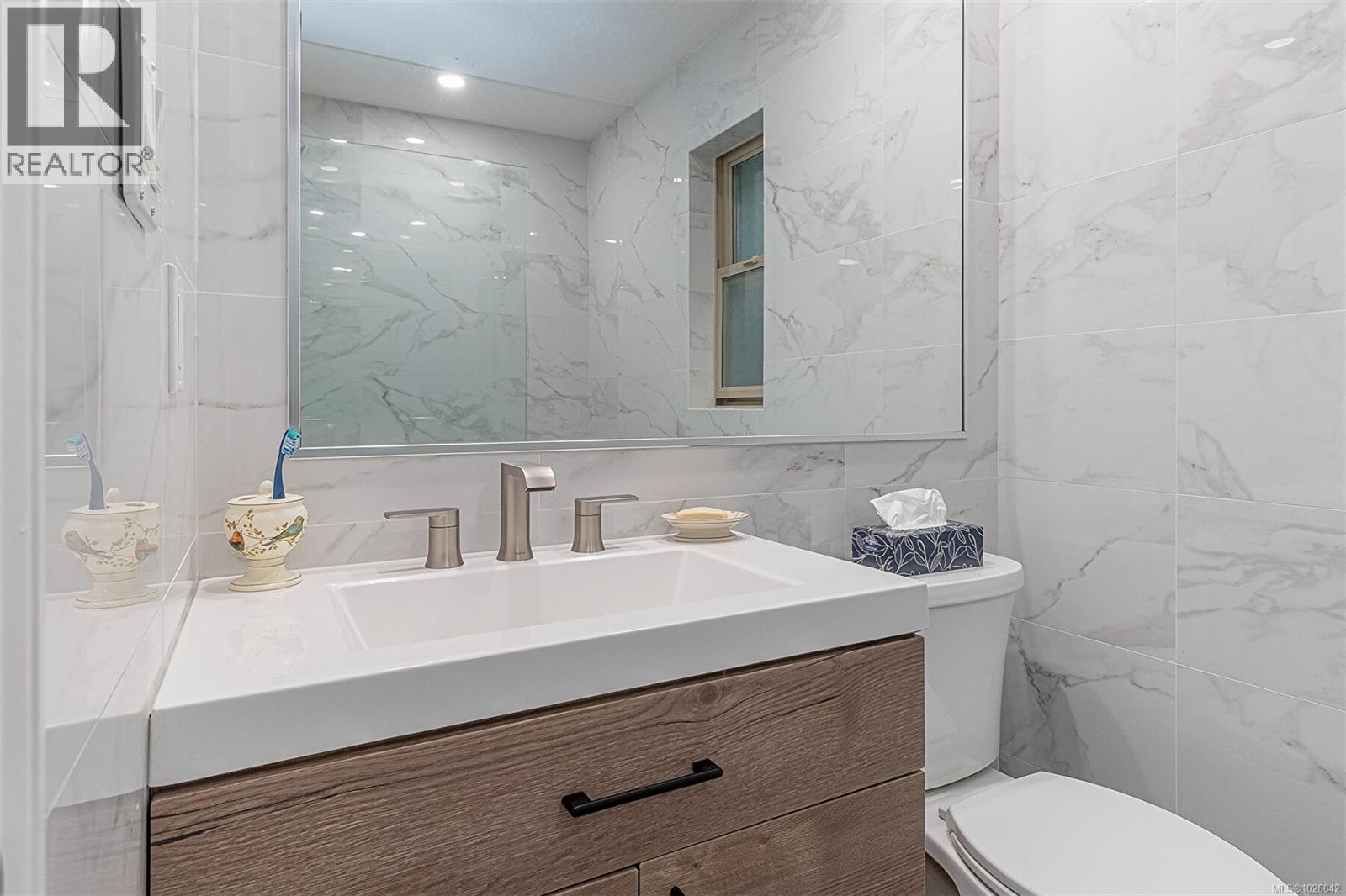 1620 Farrah's Way, Qualicum Beach