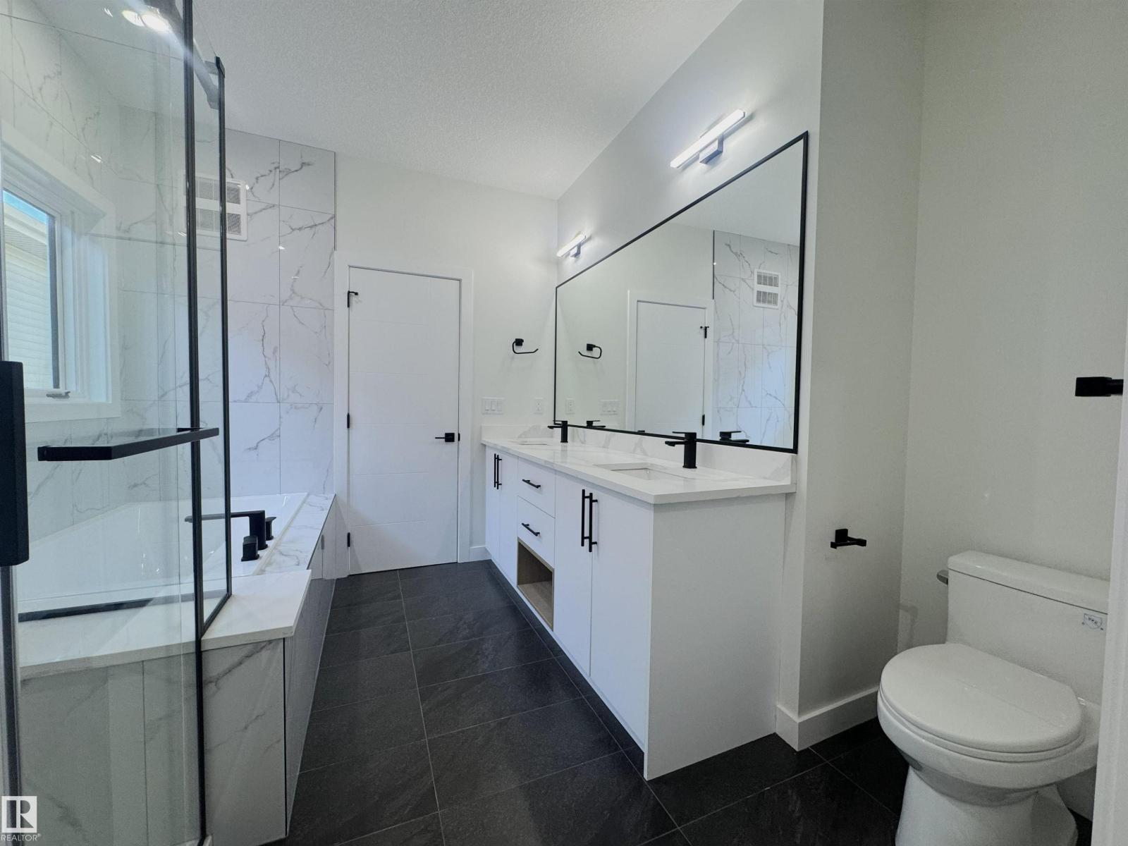 1558 SISKIN LINK LI NW, Edmonton