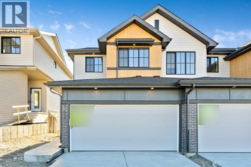 362 Heritage Boulevard - Photo 2 of 21, Cochrane, Alberta