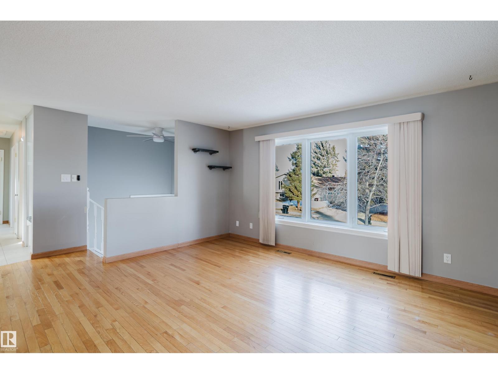 63 Merrywood CR, Sherwood Park