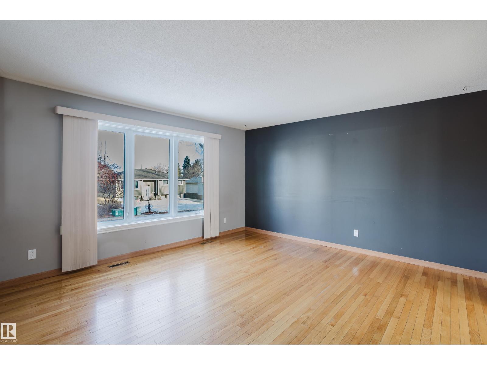 63 Merrywood CR, Sherwood Park