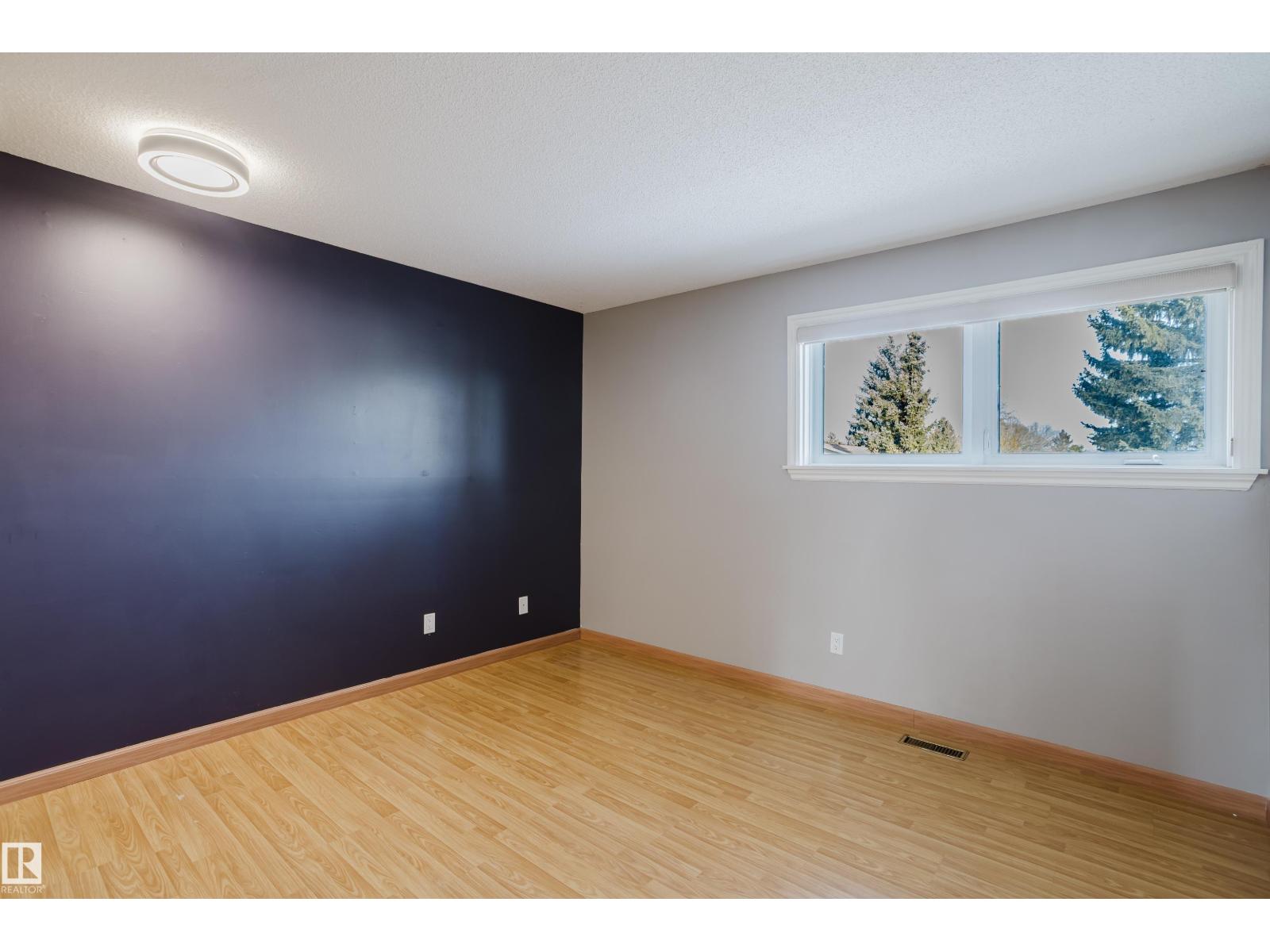 63 Merrywood CR, Sherwood Park