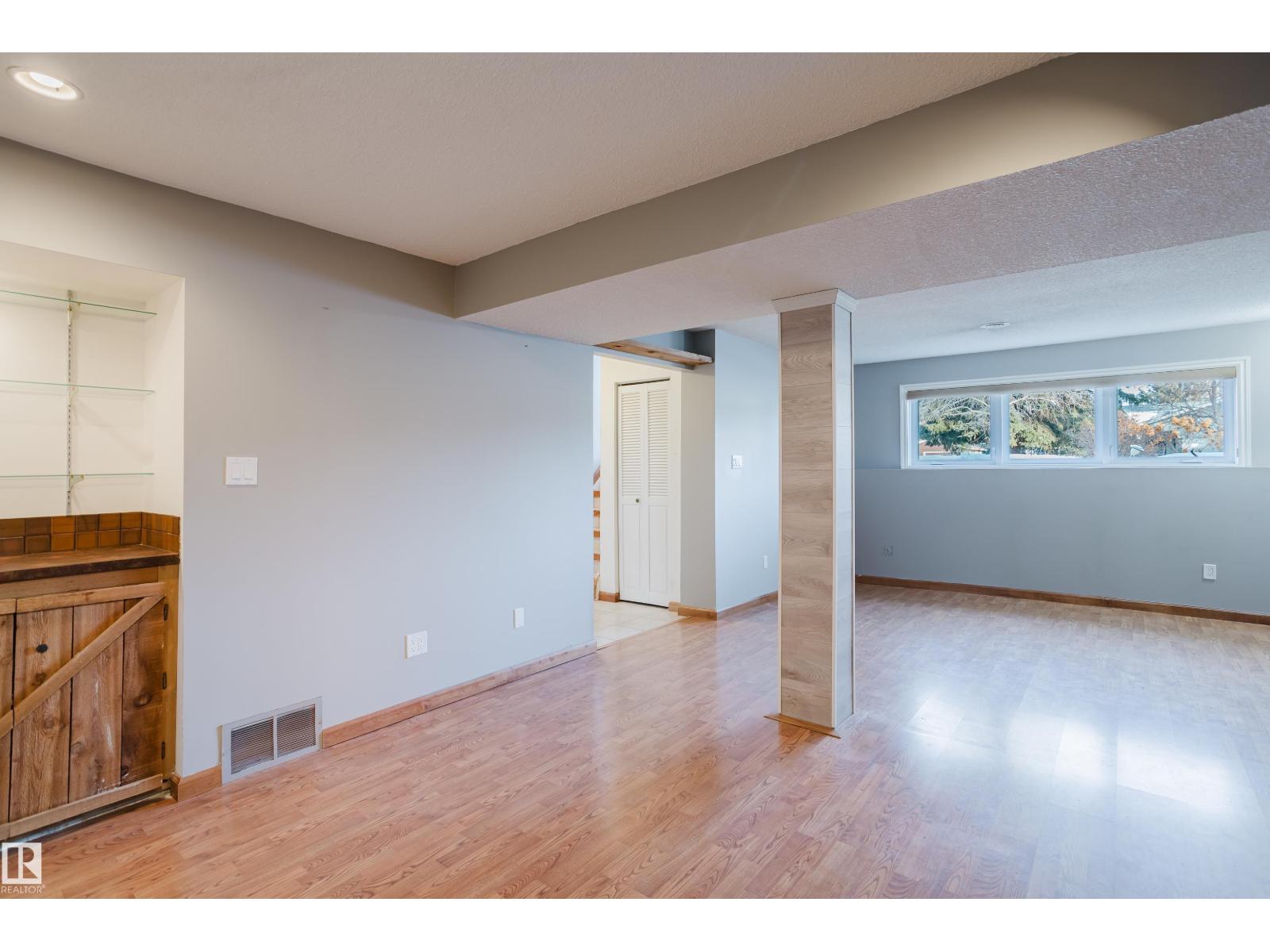 63 Merrywood CR, Sherwood Park