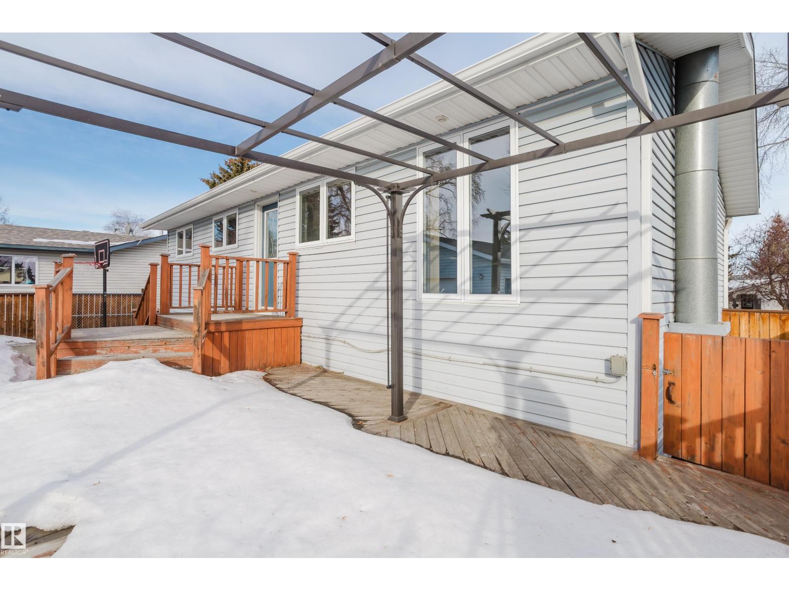 63 Merrywood CR, Sherwood Park