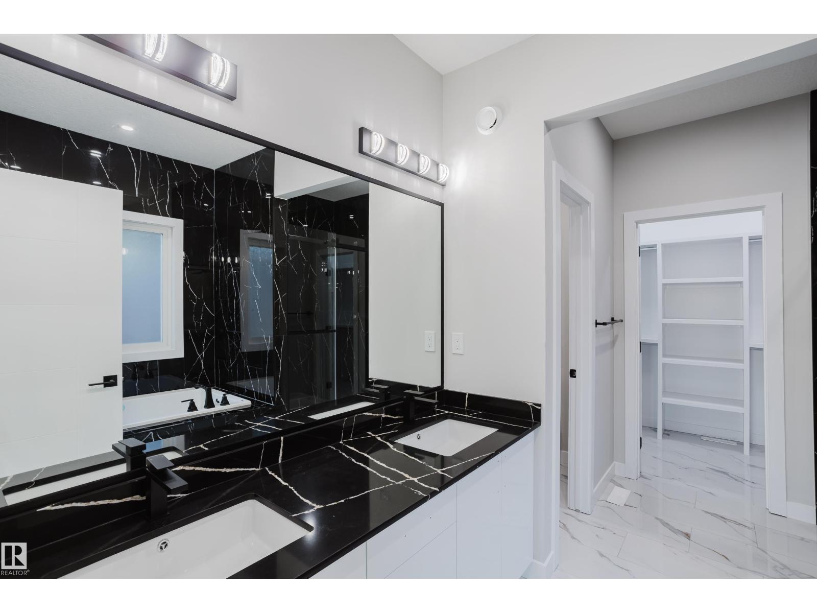 15108 14 ST NW, Edmonton