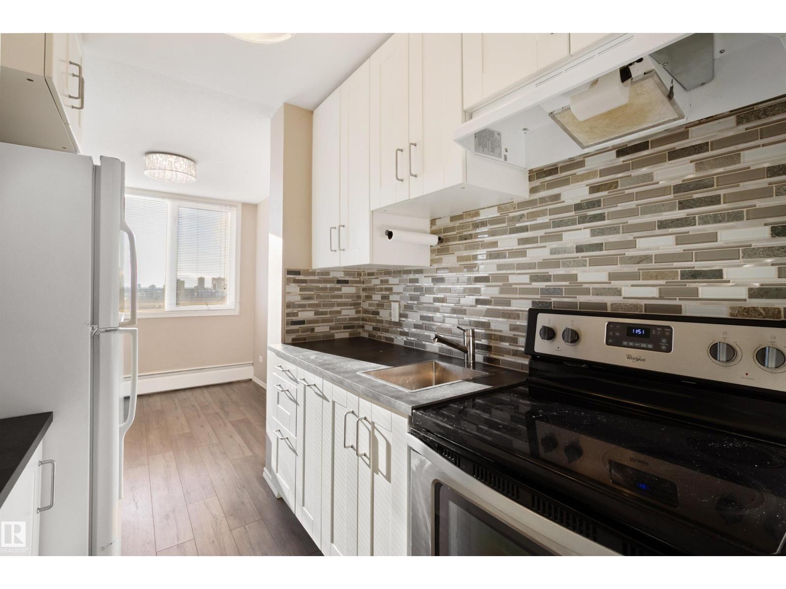 #1401 9816 112 ST NW, Edmonton