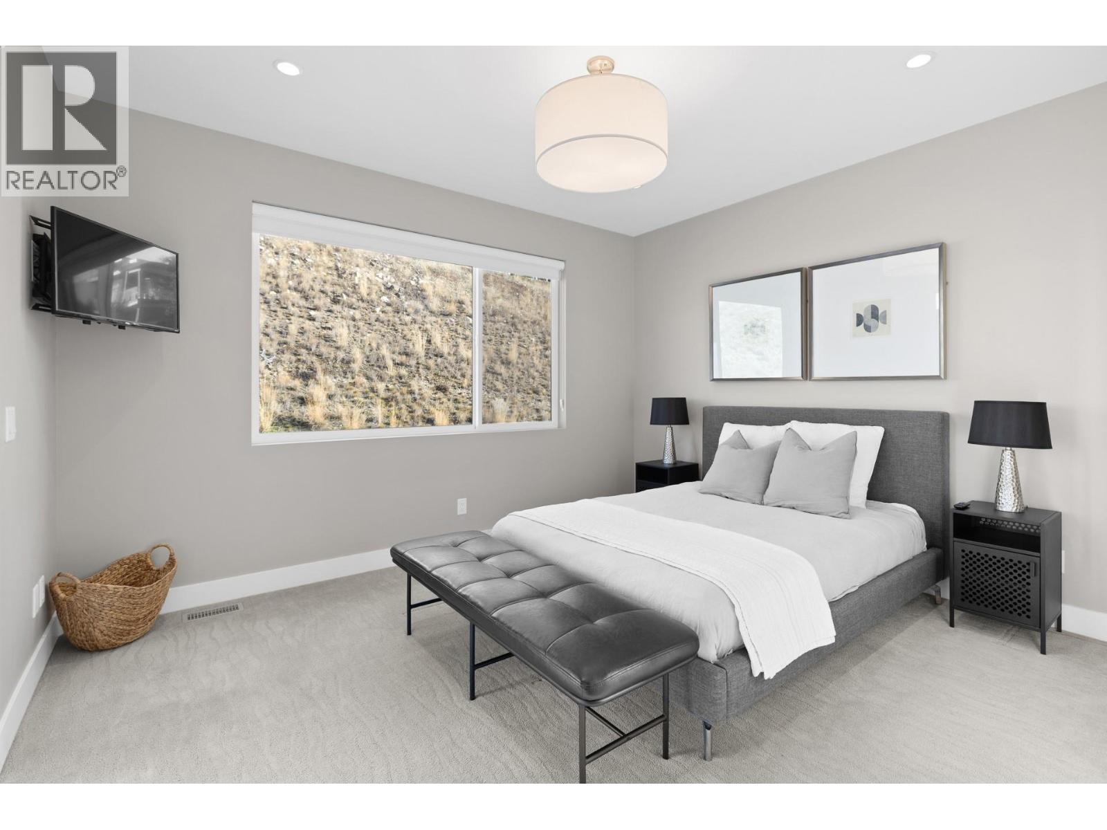 3605 Mckinley Beach Drive, Kelowna