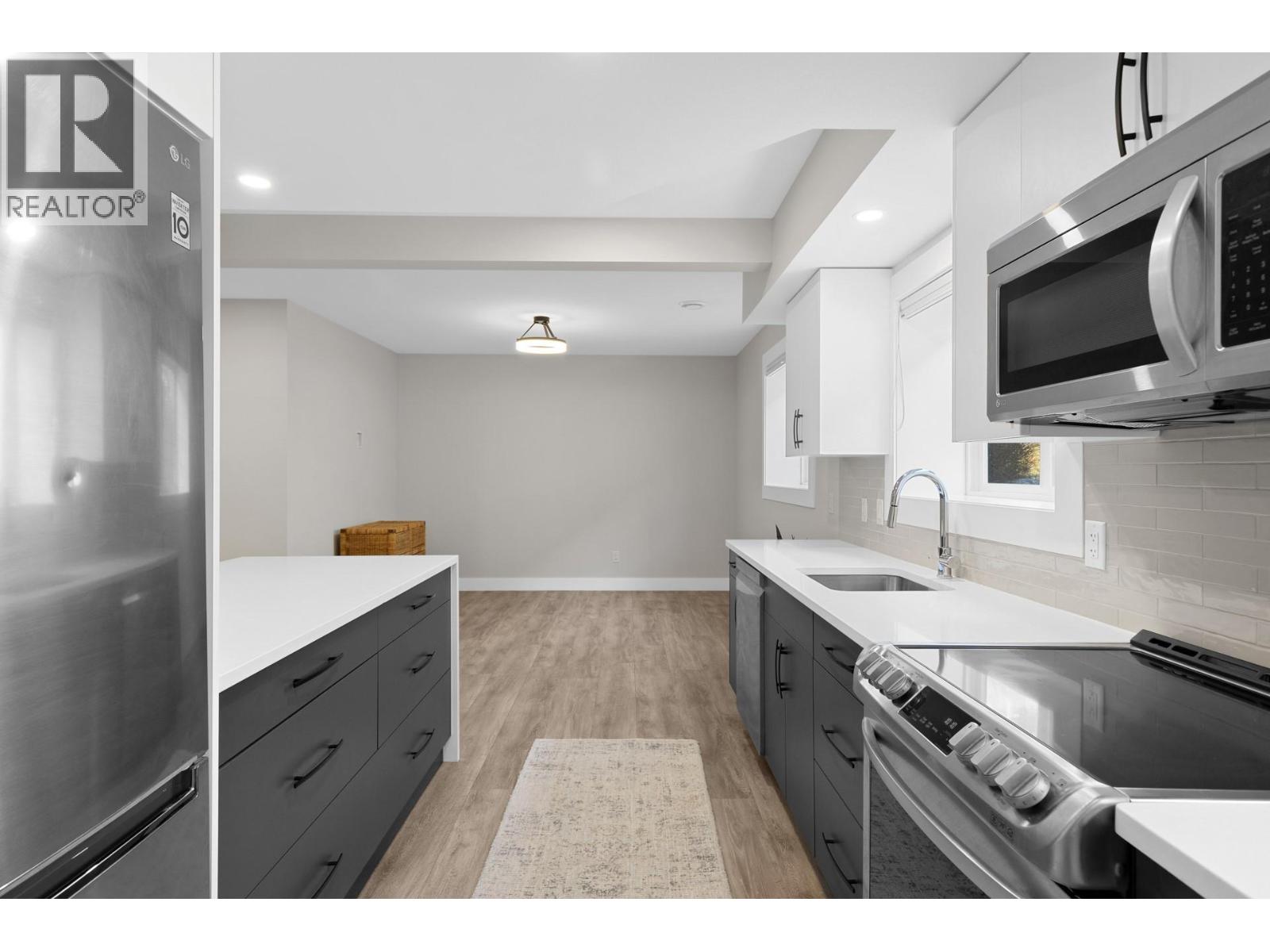 3605 Mckinley Beach Drive, Kelowna