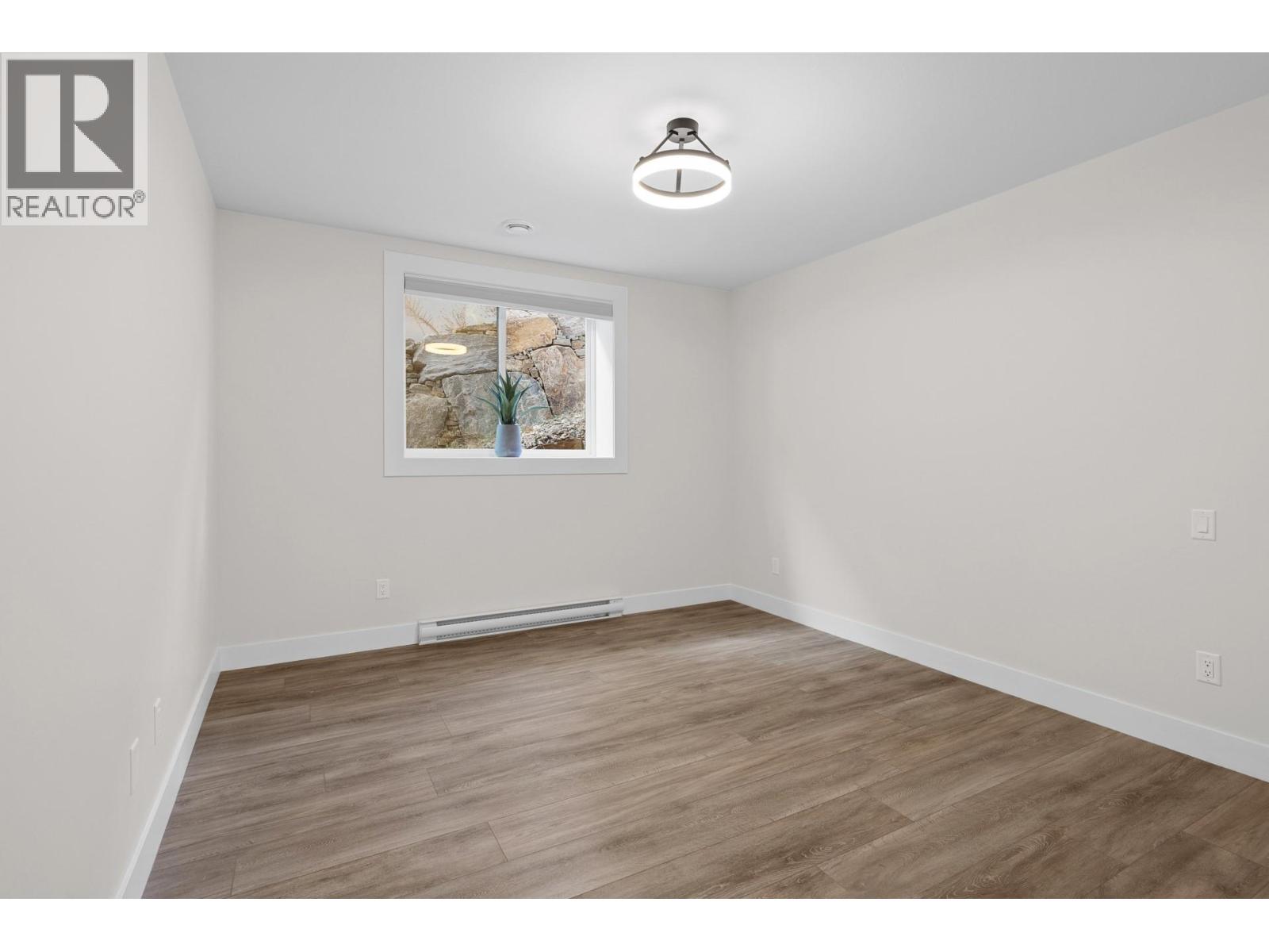 3605 Mckinley Beach Drive, Kelowna