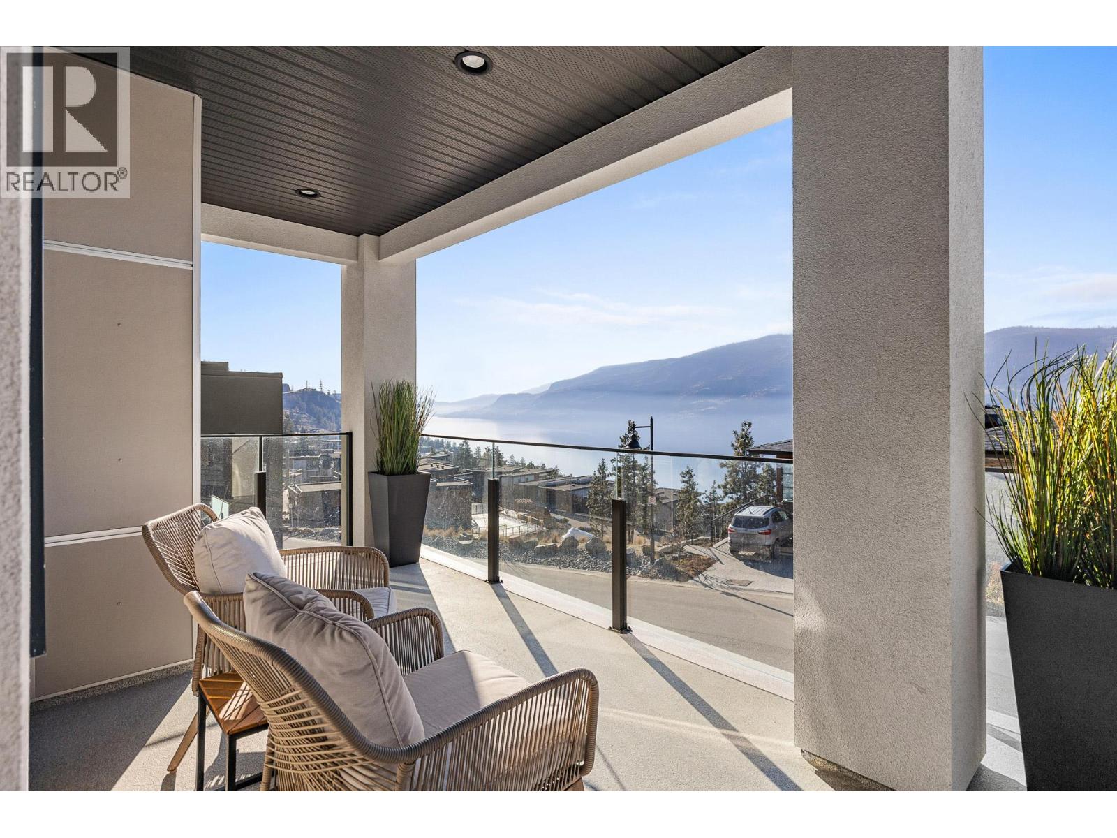 3605 Mckinley Beach Drive, Kelowna