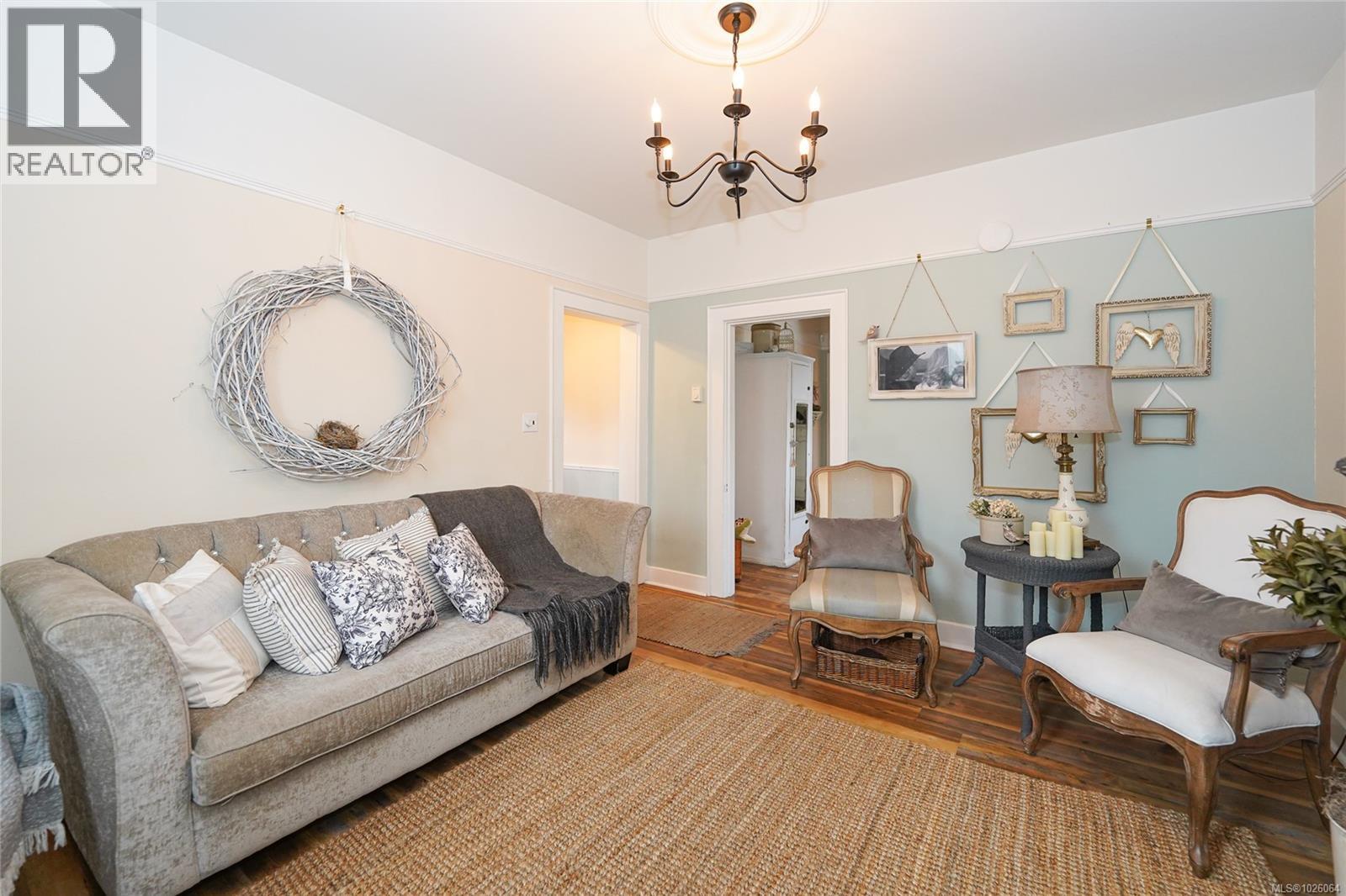  418 Hereward Road, Victoria