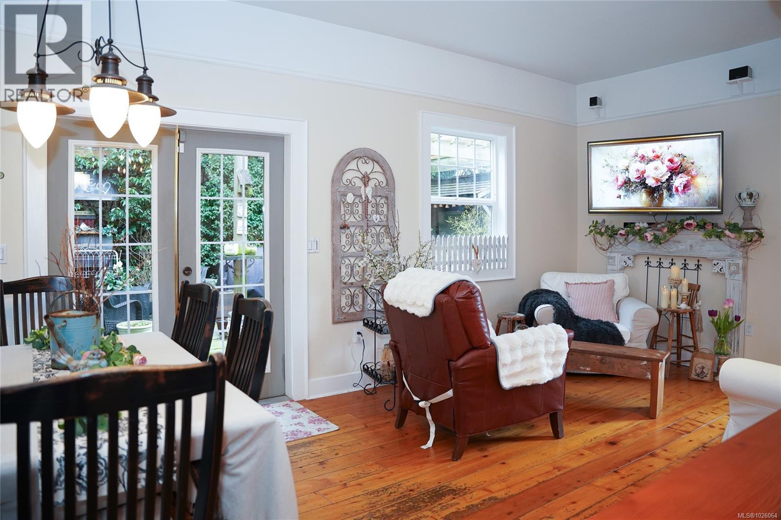  418 Hereward Road, Victoria