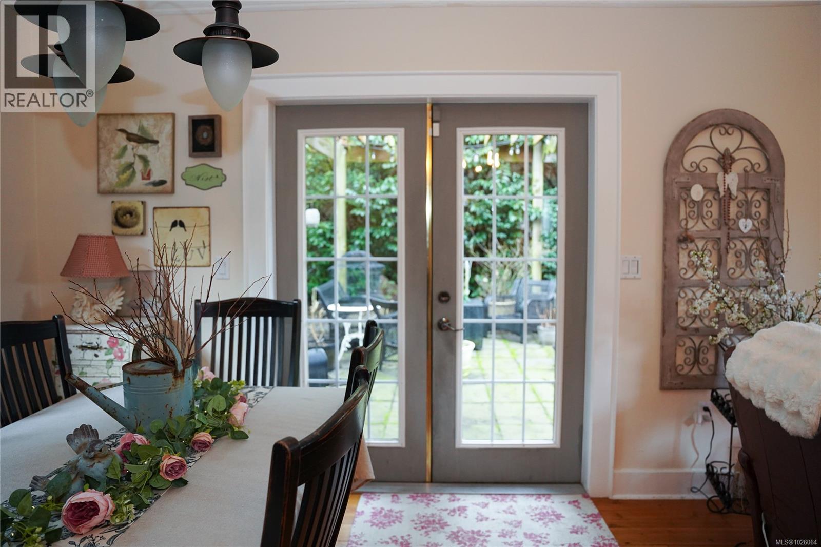  418 Hereward Road, Victoria