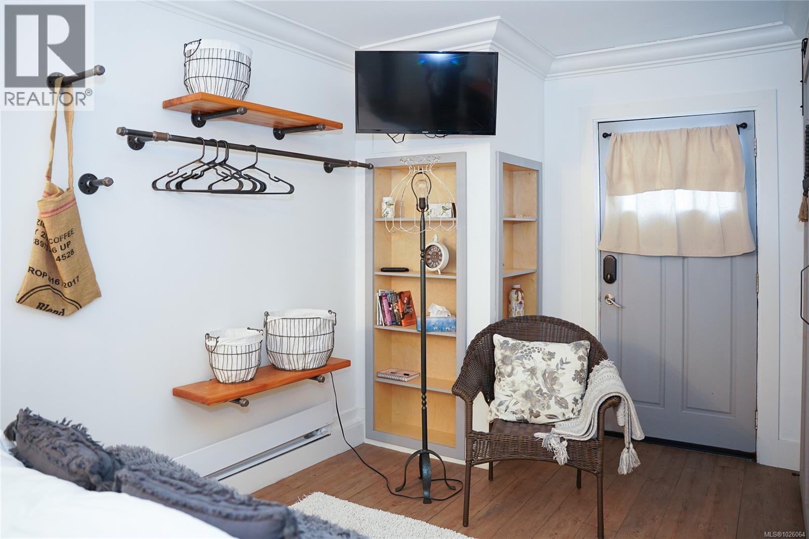  418 Hereward Road, Victoria