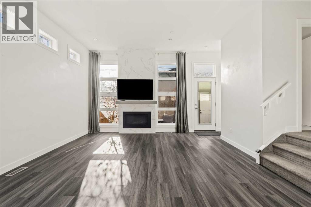 Single Family House for Sale in    Avenue NE Tuxedo Park Calgary 