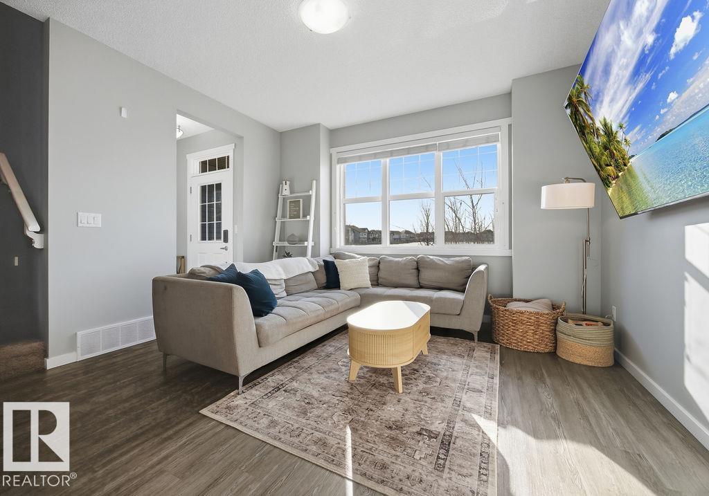 2306 GLENRIDDING BV SW, Edmonton