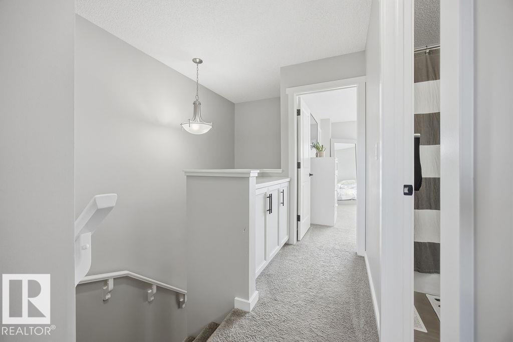 2306 GLENRIDDING BV SW, Edmonton