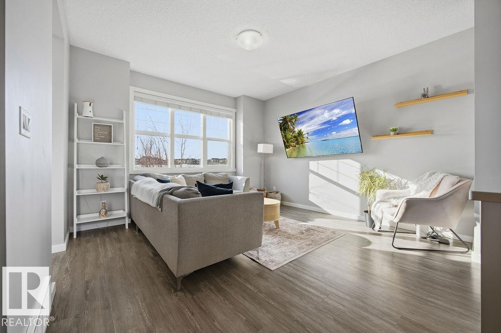 2306 GLENRIDDING BV SW, Edmonton