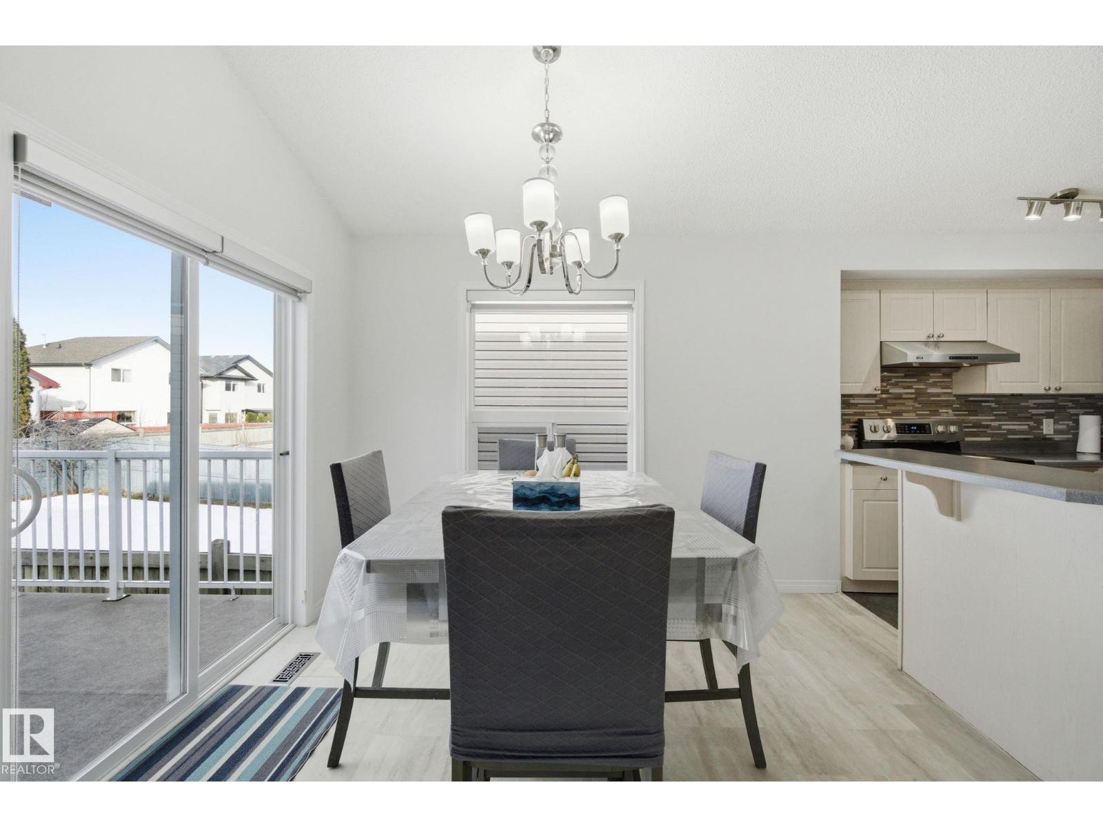 3248 22 ST NW, Edmonton