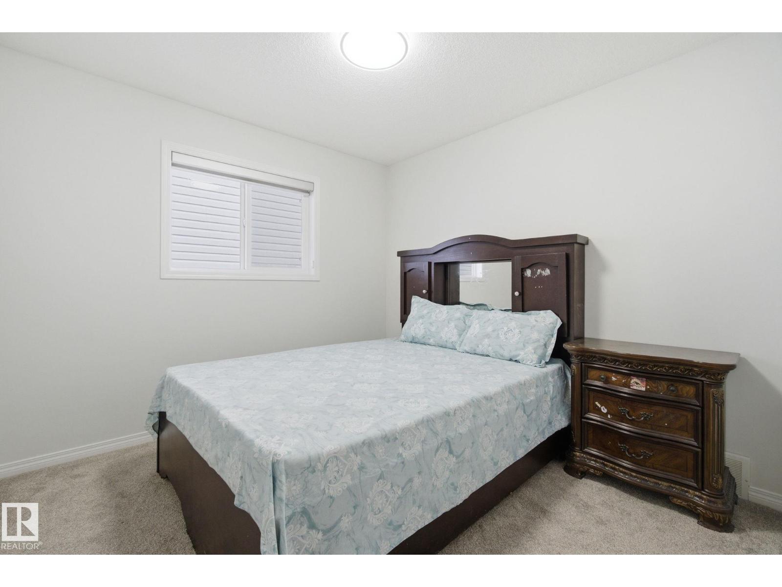 3248 22 ST NW, Edmonton