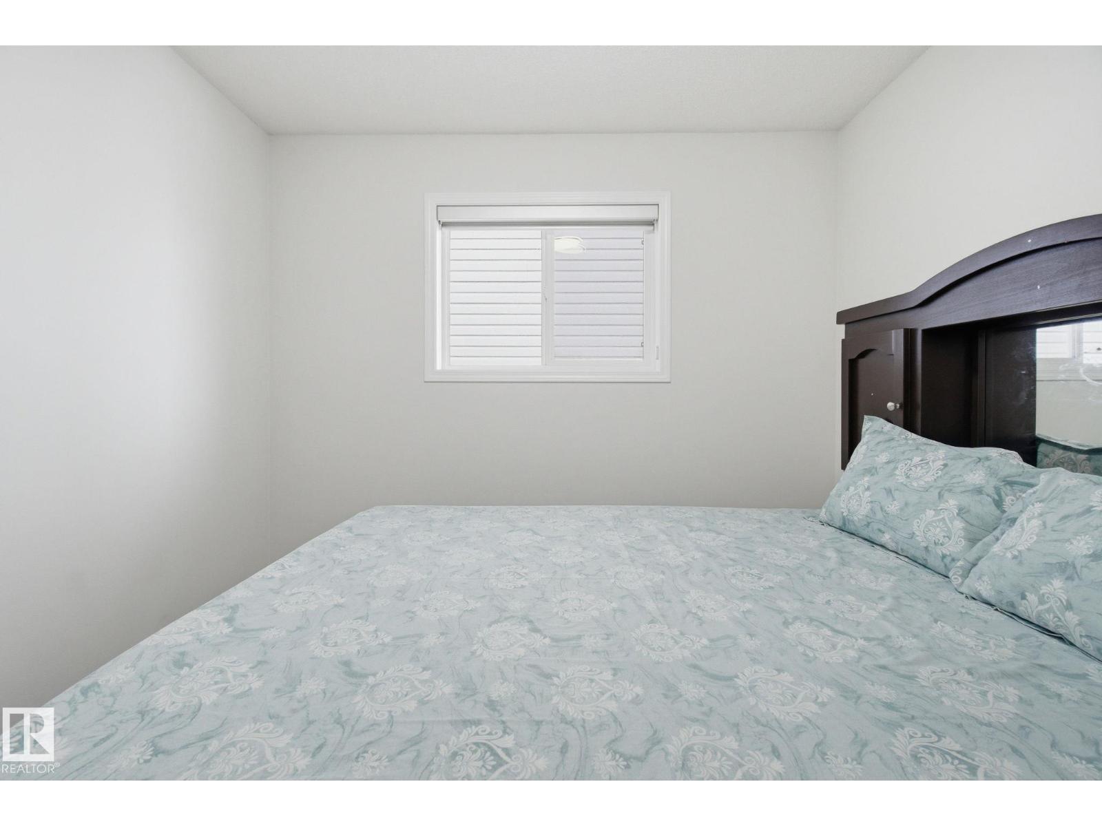 3248 22 ST NW, Edmonton