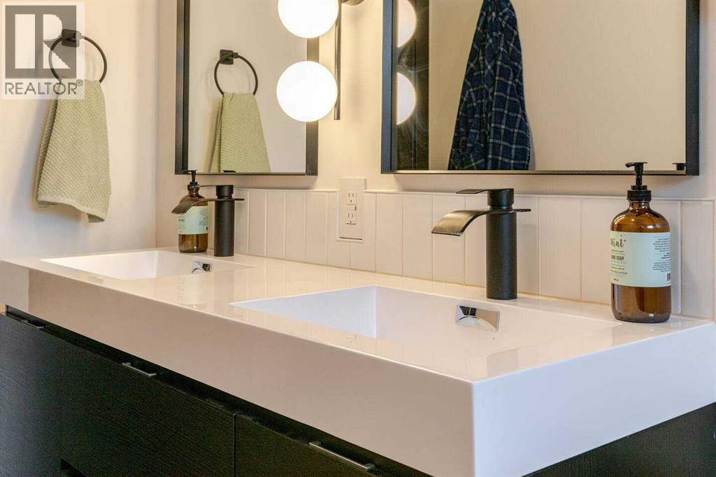 Single Family House Bungalow for Sale in  Alcott Road SE Acadia Calgary 