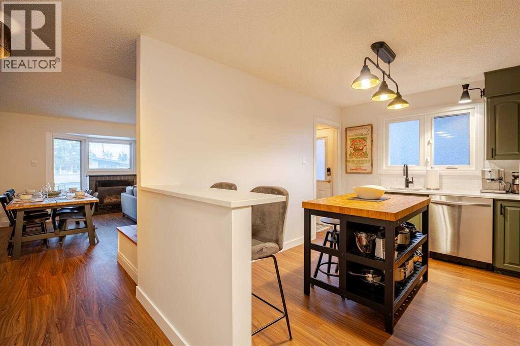 Single Family House Bungalow for Sale in  Alcott Road SE Acadia Calgary 