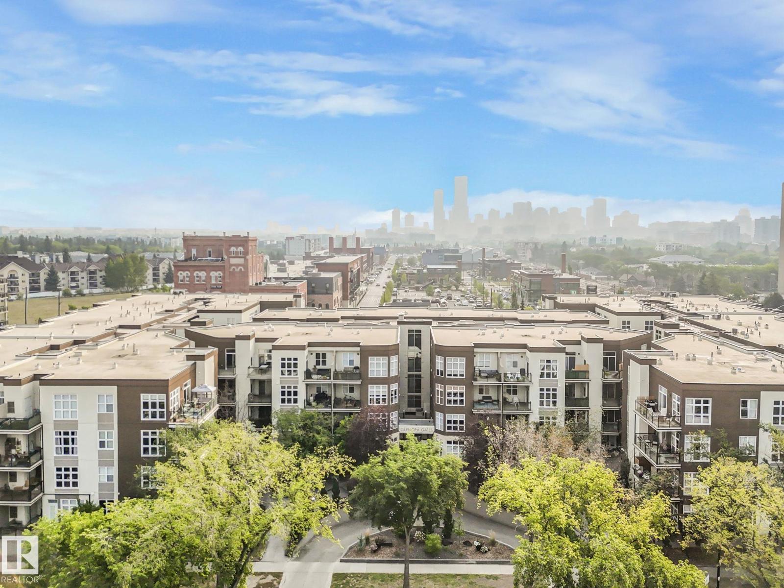 #200 10411 122 ST NW, Edmonton