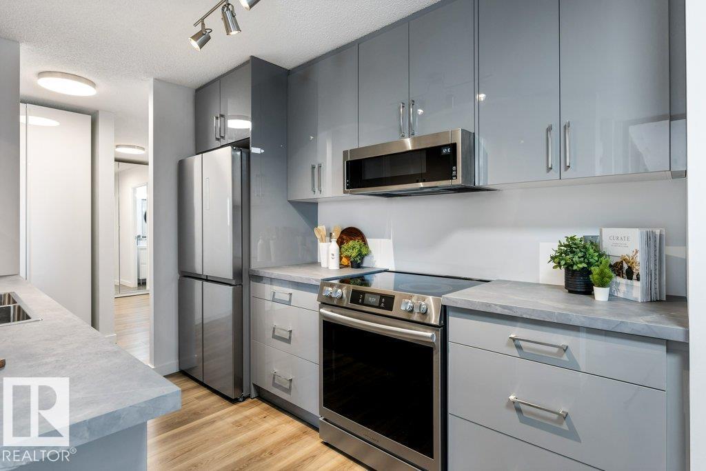 #802 8220 JASPER AV NW, Edmonton