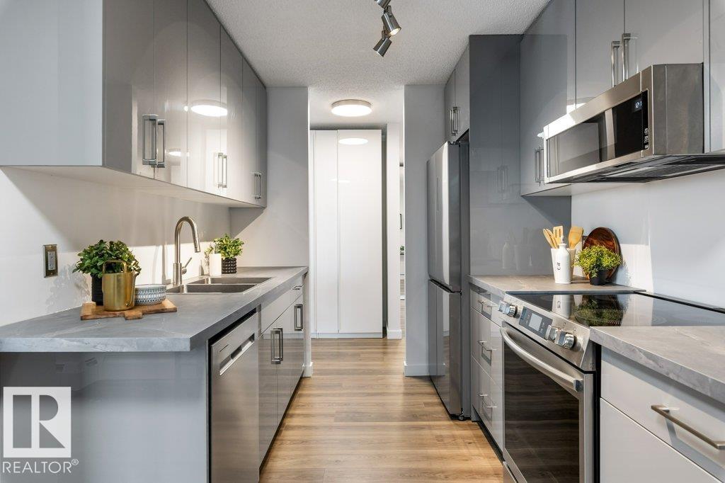 #802 8220 JASPER AV NW, Edmonton