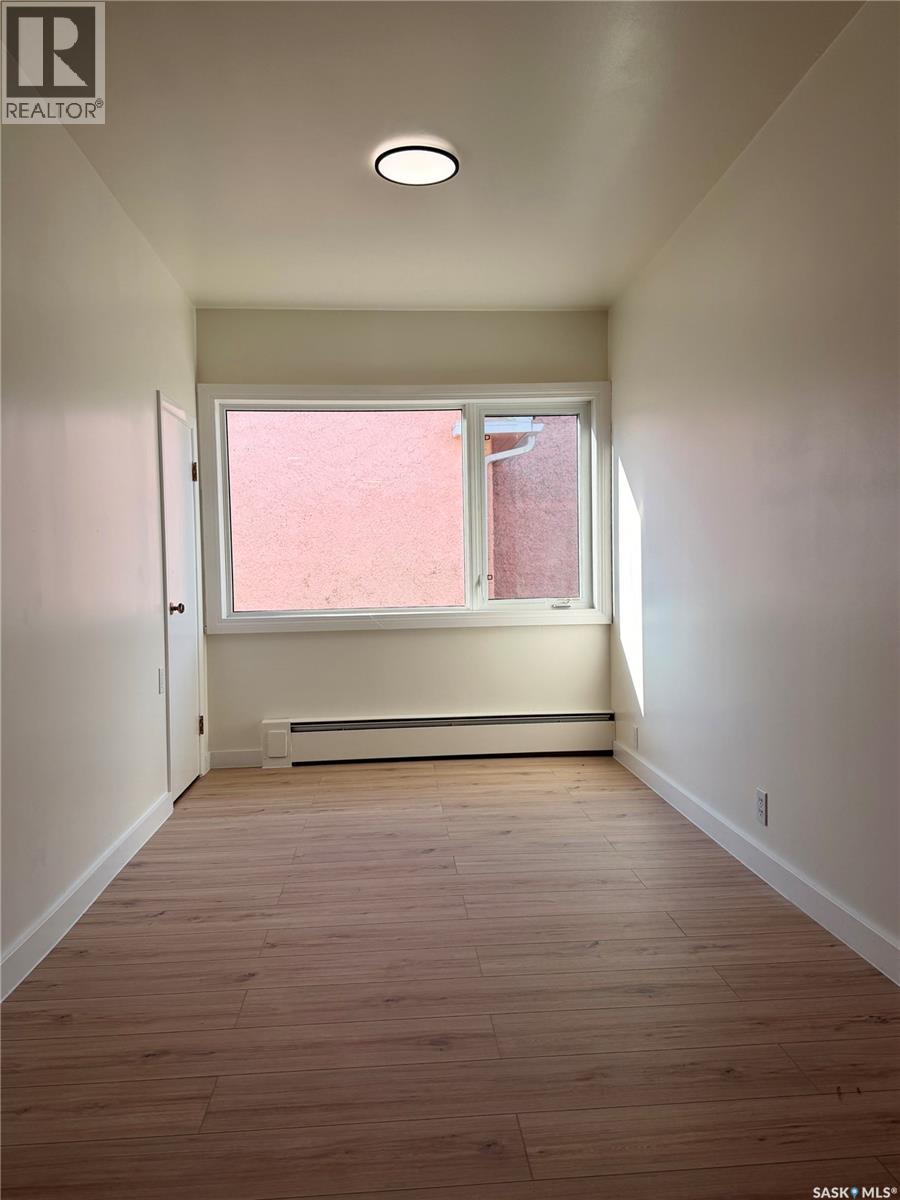 133 RAILWAY AVENUE - 14
