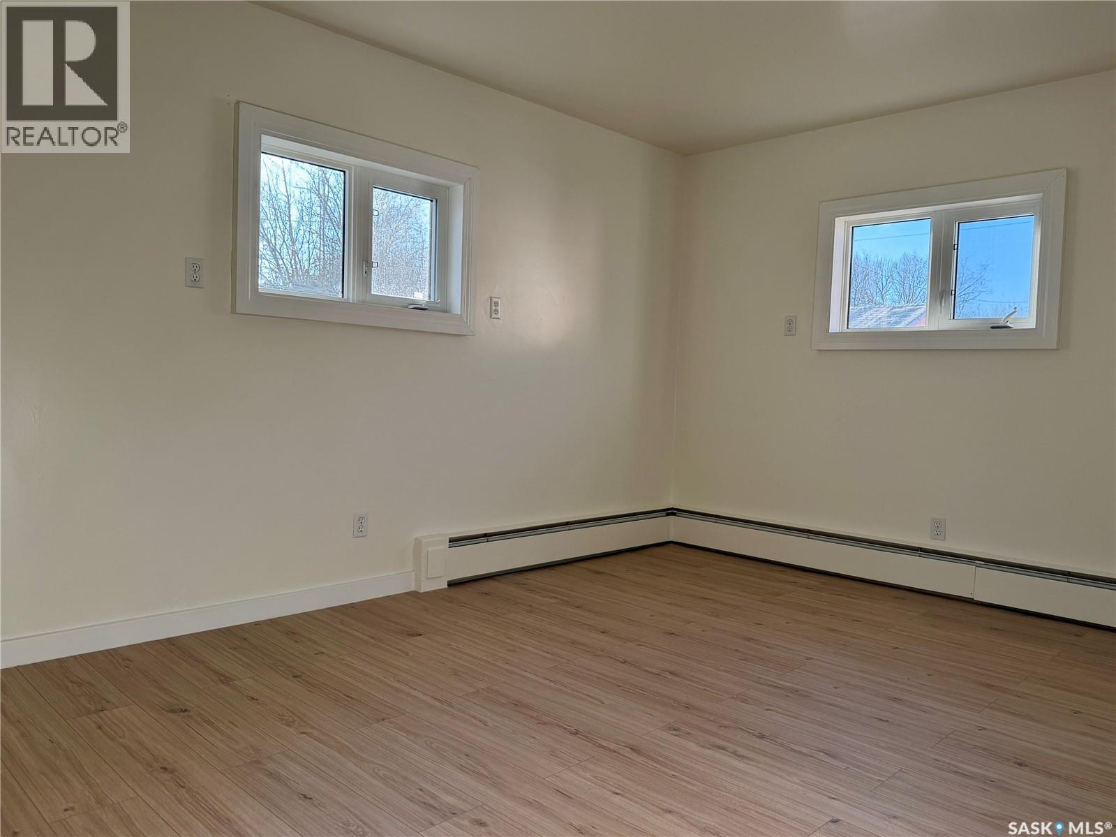133 RAILWAY AVENUE - 20