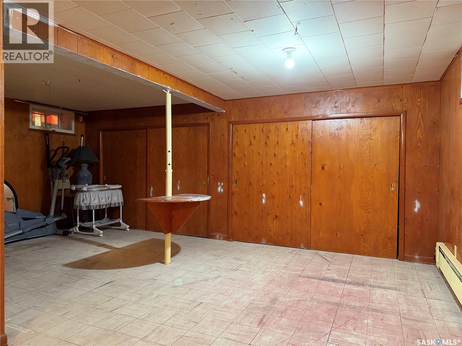 133 RAILWAY AVENUE - 24