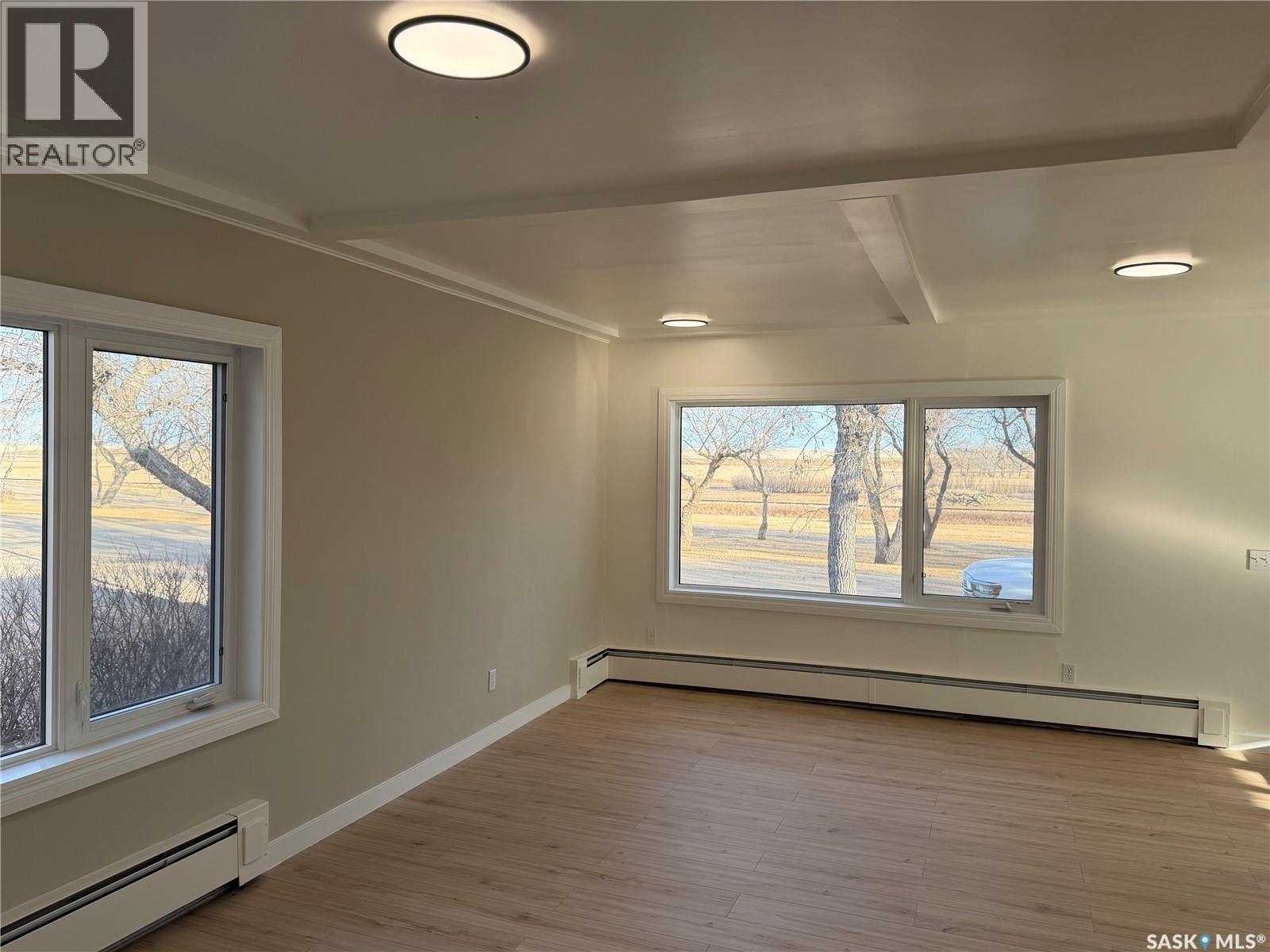 133 RAILWAY AVENUE - 9