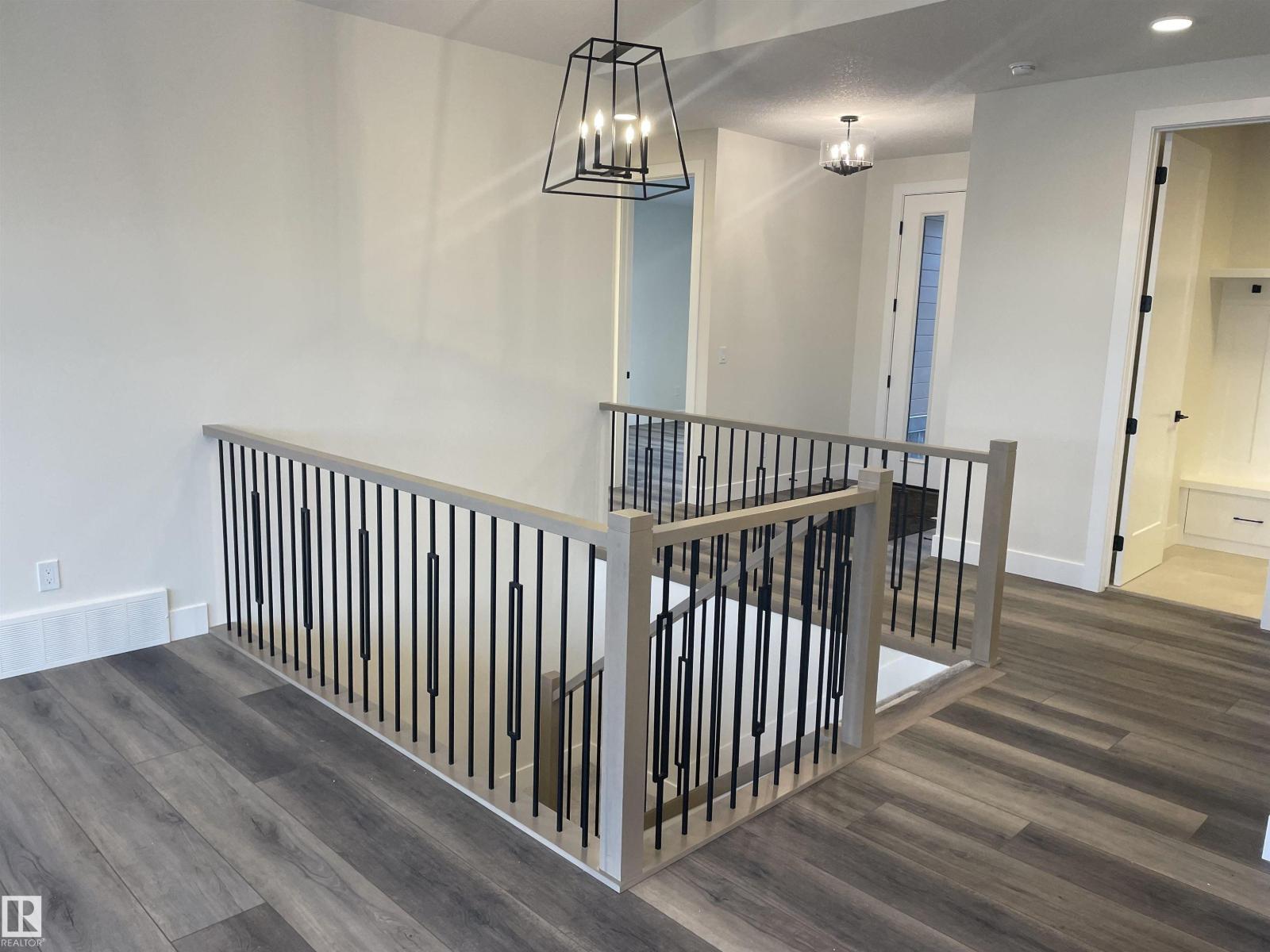 4112 GINSBURG PL NW, Edmonton