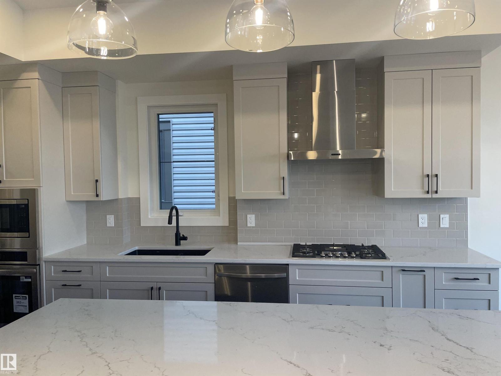 4112 GINSBURG PL NW, Edmonton