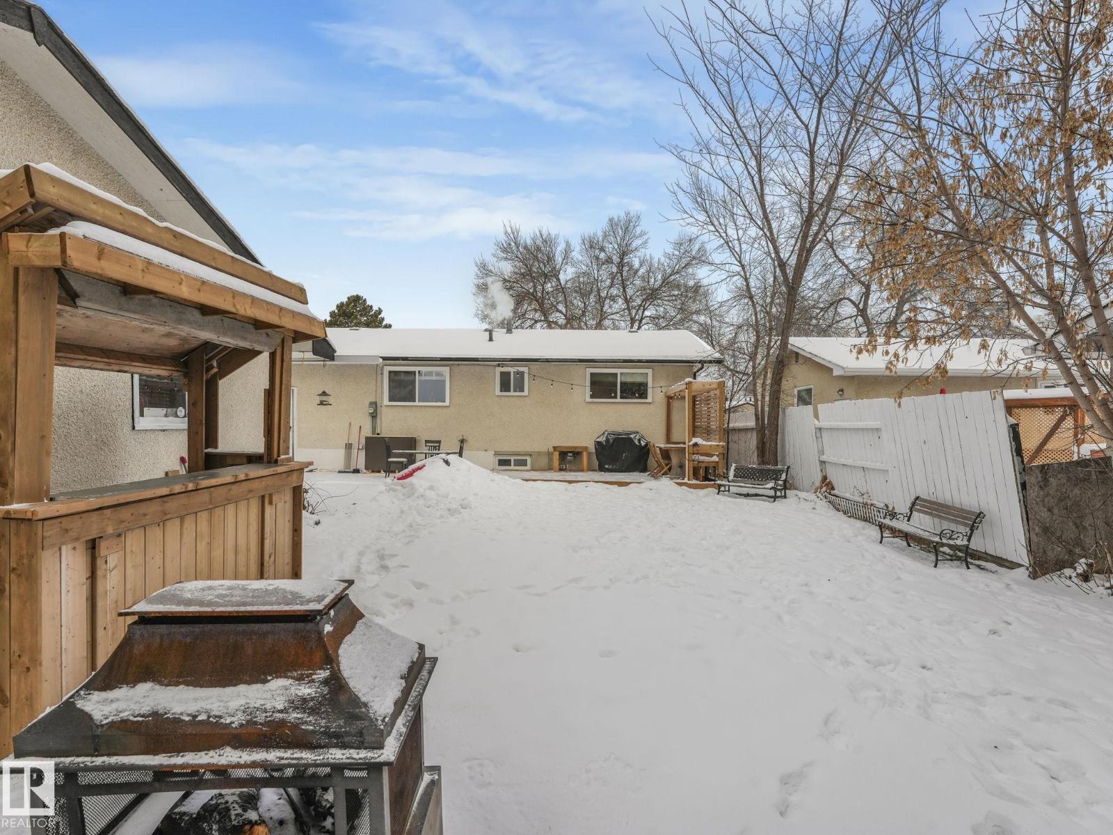 17 STARLING DR, Sherwood Park