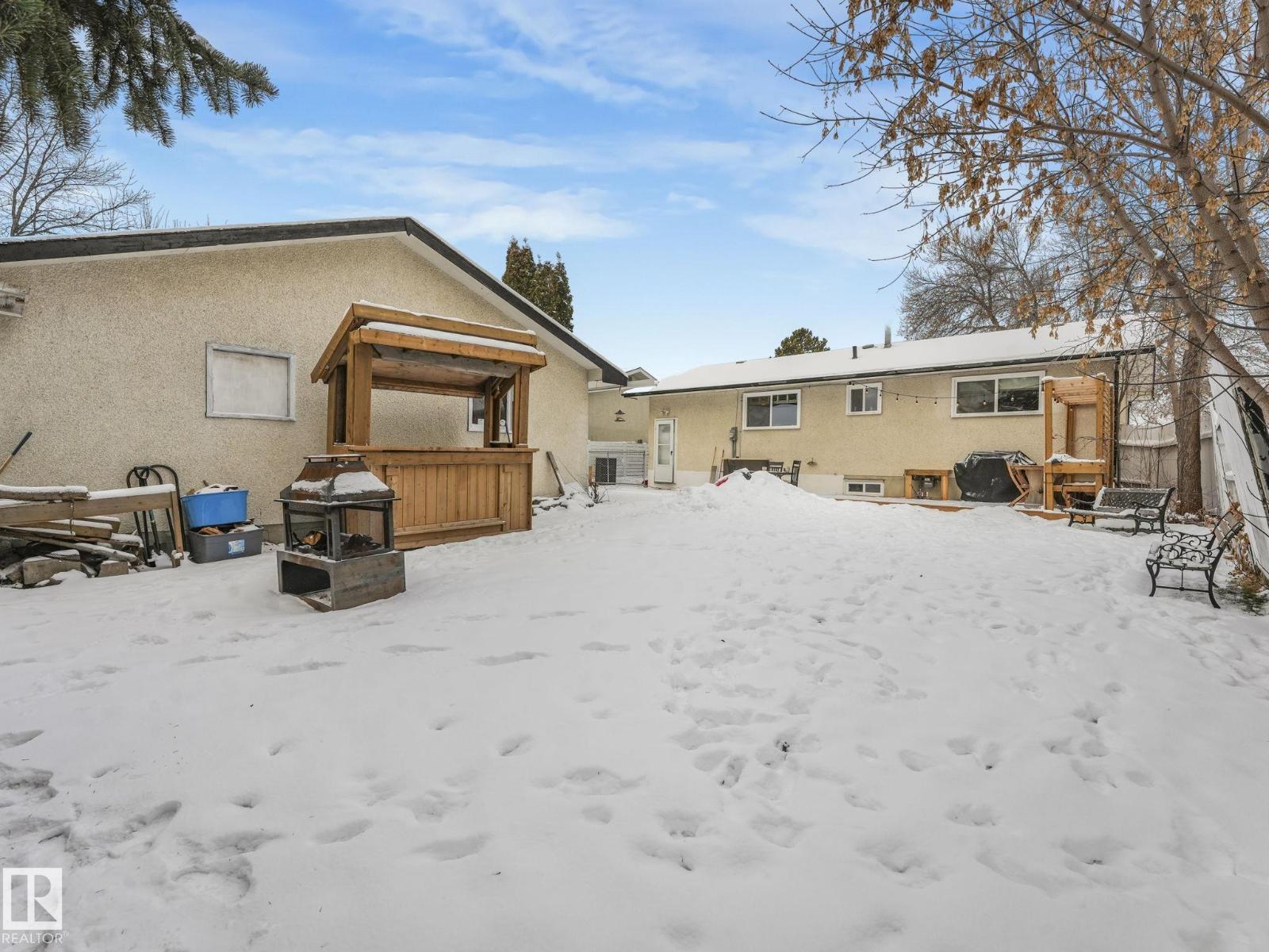 17 STARLING DR, Sherwood Park