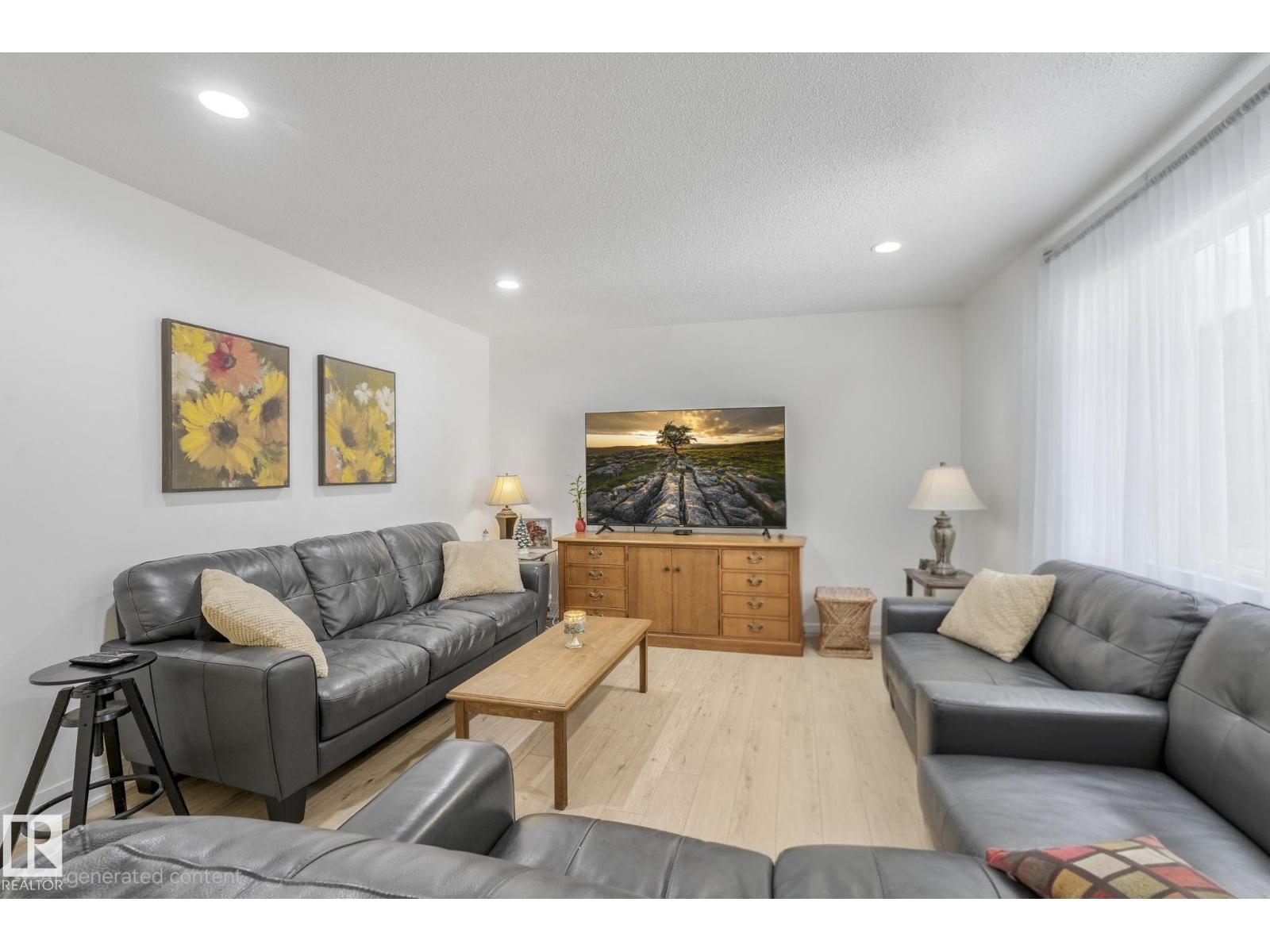 17 STARLING DR, Sherwood Park