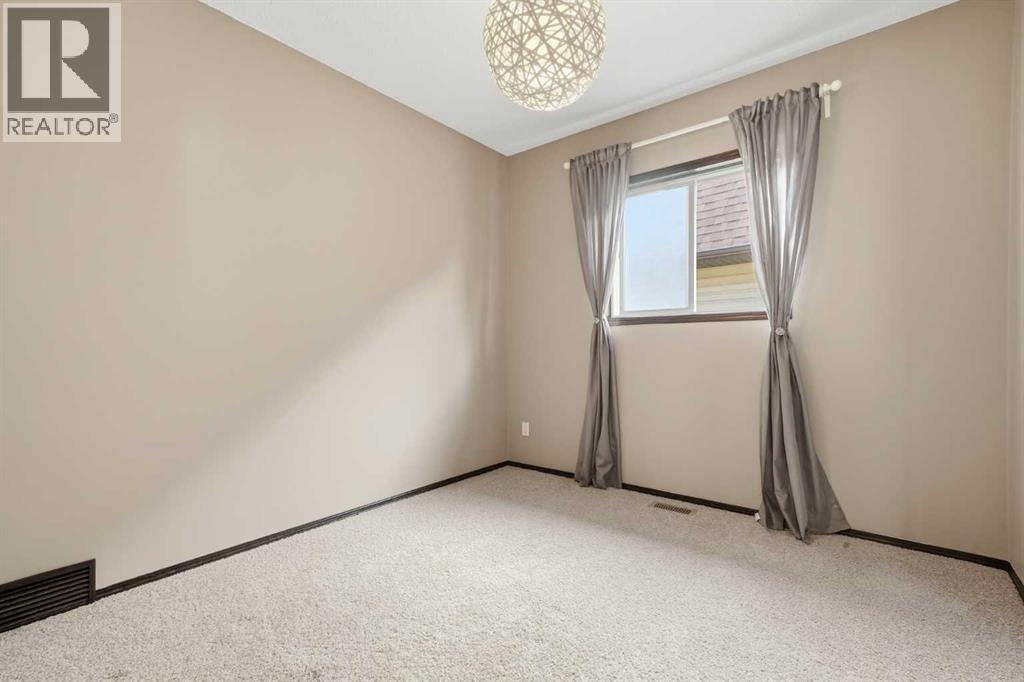 Single Family House for Sale in  Elgin Meadows Circle SE McKenzie Towne Calgary 