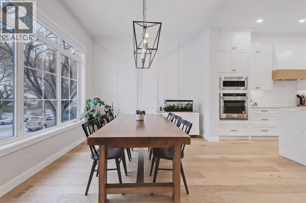 Single Family House for Sale in   Avenue SW Windsor Park Calgary 