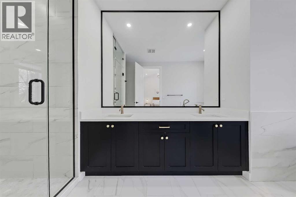 Single Family House for Sale in   Avenue SW Windsor Park Calgary 