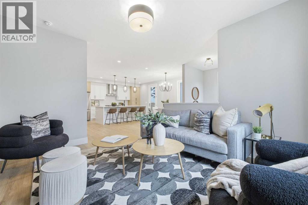 Single Family House for Sale in  West Glen Crescent SW Westgate Calgary 