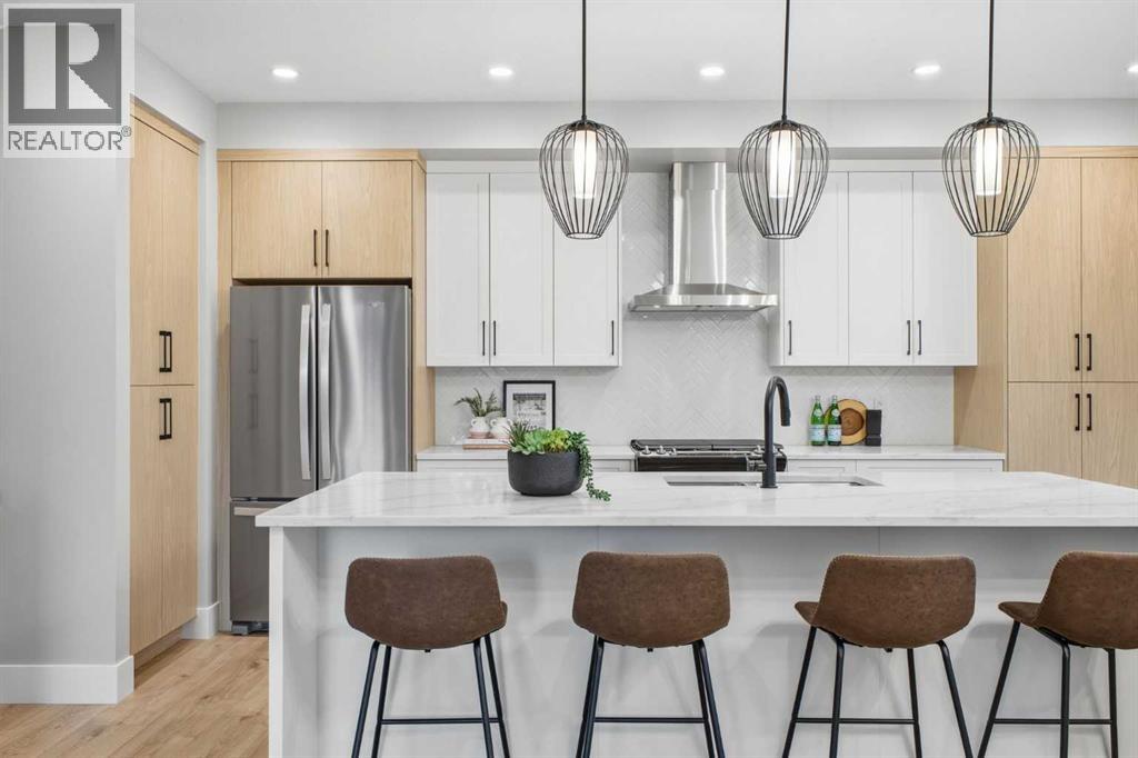 Single Family House for Sale in  West Glen Crescent SW Westgate Calgary 