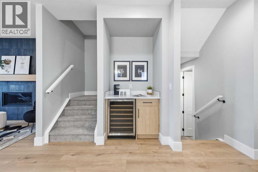 Single Family House for Sale in  West Glen Crescent SW Westgate Calgary 