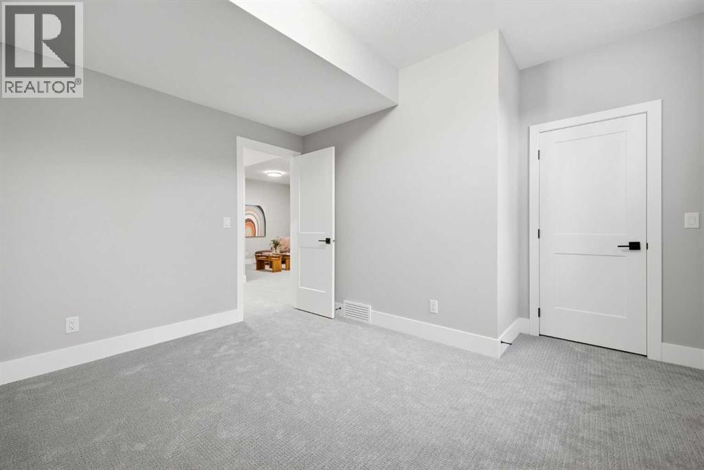 Single Family House for Sale in  West Glen Crescent SW Westgate Calgary 