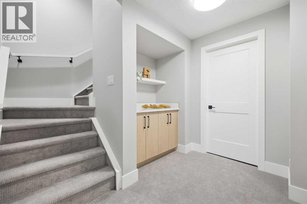 Single Family House for Sale in  West Glen Crescent SW Westgate Calgary 